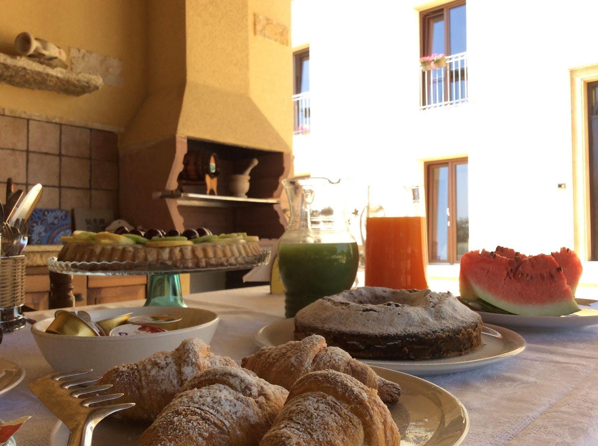 Siciliantica Bed & Breakfast Rilievo Exterior photo